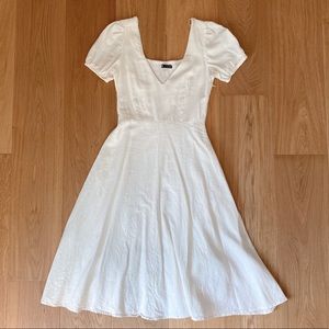 Zara Puff Sleeve V-neck Midi Length Off White Linen Dress in Small